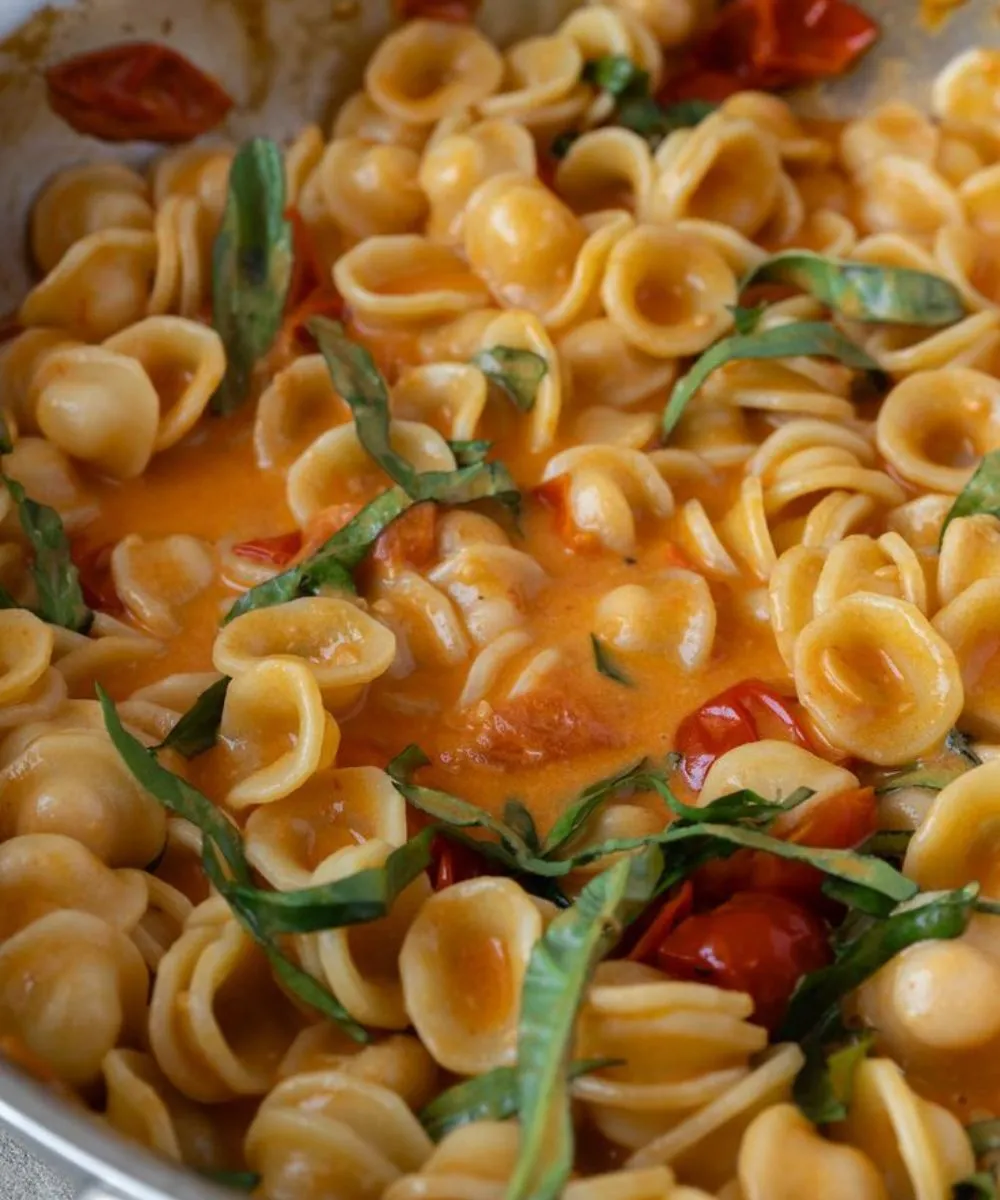Creamy Tomato Pasta